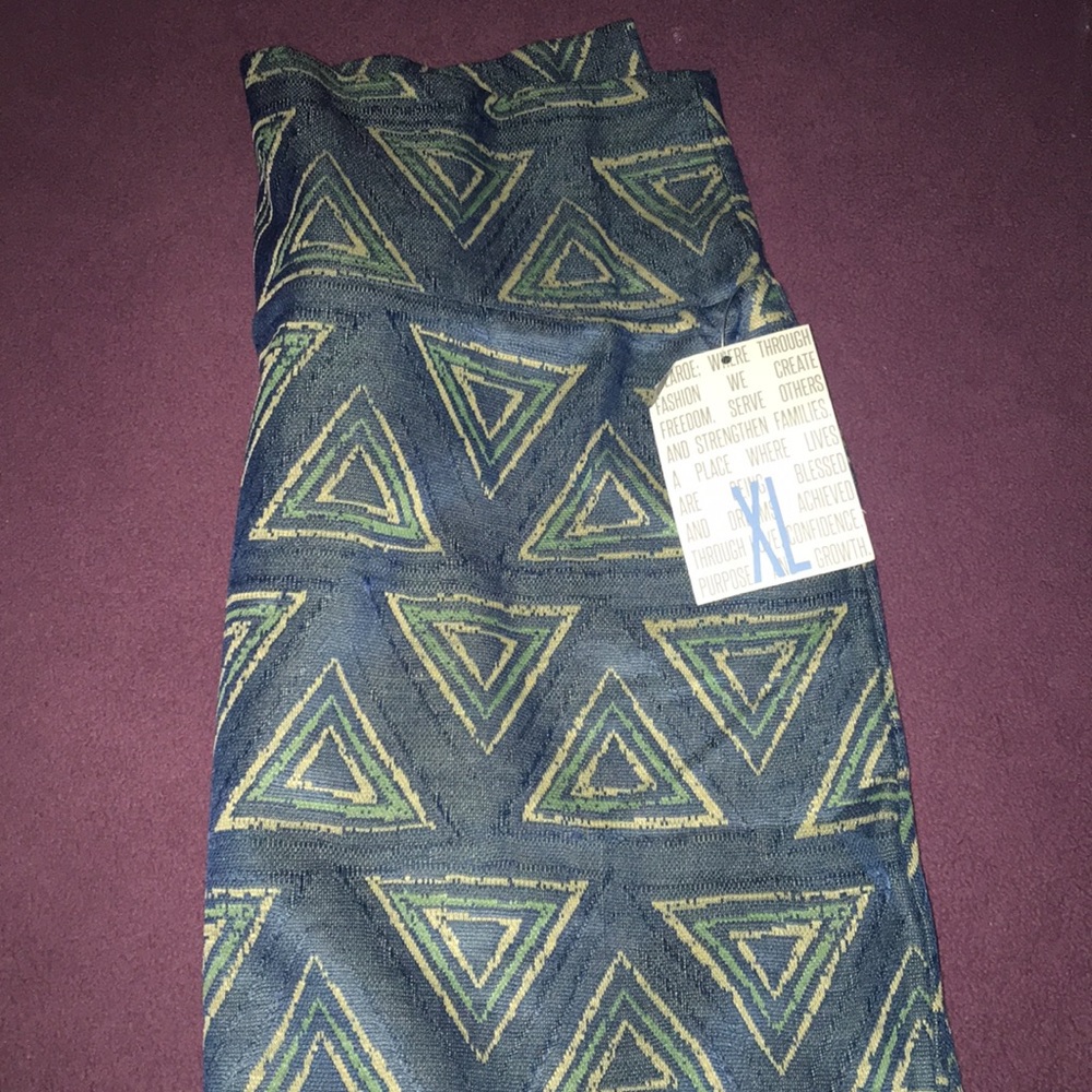 Lularoe Cassie Xl